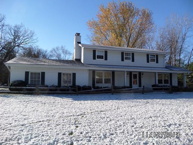 19775 Timberline Dr, Brookfield, WI 53045