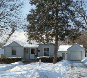 109 S Dewey Ave, Jefferson, WI 53549