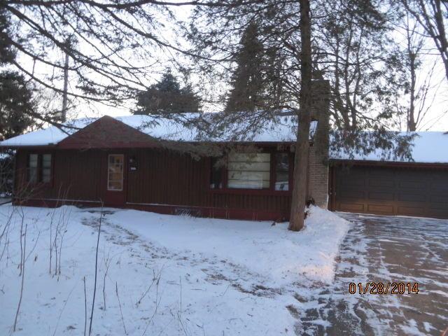 6021 N Ironwood Ln., Glendale, WI 53217