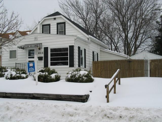 4416 Byrd Ave, Racine, WI 53405