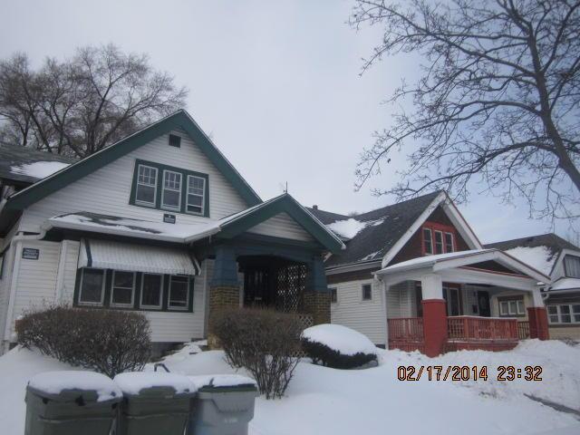 3725 N 6th St, Milwaukee, WI 53212