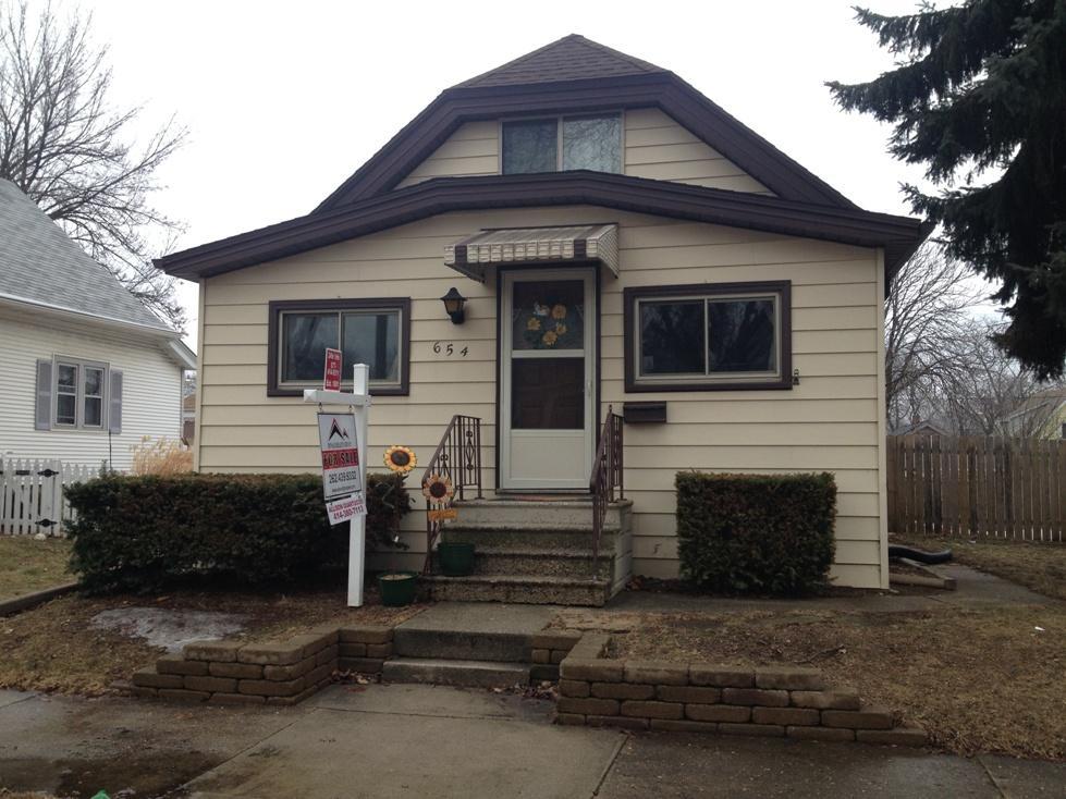 654 S 61st St., Milwaukee, WI 53214