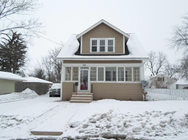232 2nd St., Oconomowoc, WI 53066