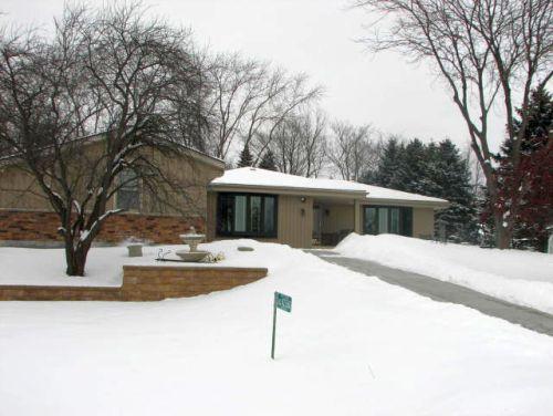 S80W23580 Parkview Dr., Vernon, WI 53103