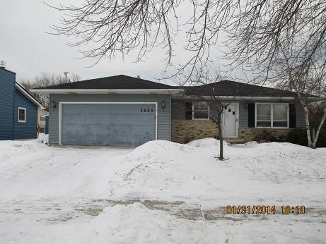 1523 16th Ave, Kenosha, WI 53140