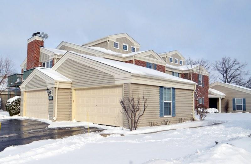 N16W26593 Tall Reeds Ln #E, Pewaukee, WI 53072