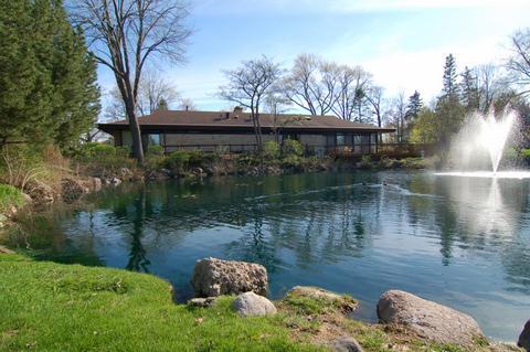 8549 N Servite Dr #202, Milwaukee, WI 53223