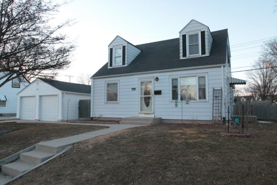 6200 W Bennett Ave, Milwaukee, WI 53219