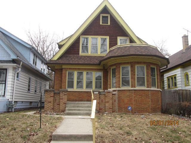 5245 N 37th St, Milwaukee, WI 53209
