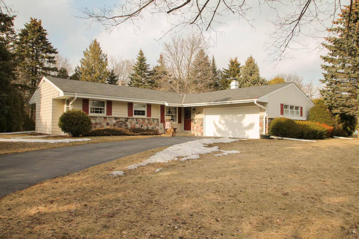 11646 W Belmar Dr., Franklin, WI 53132