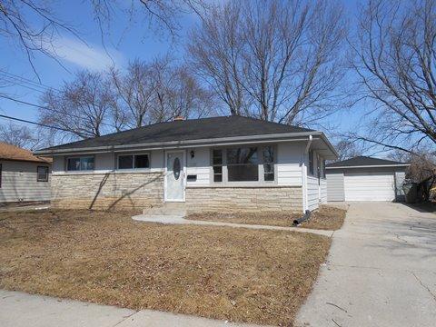 10500 W Rae Ave, Milwaukee, WI 53225