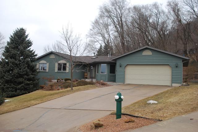 3655 Bentwood Pl, La Crosse, WI 54601