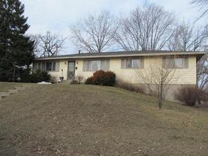 321 N 11th Ave, Onalaska, WI 54650