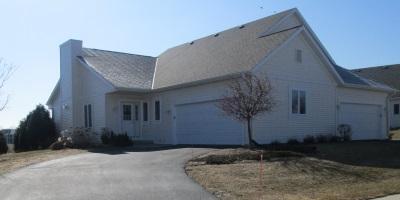 841 Bridlewood Dr., Hartford, WI 53027