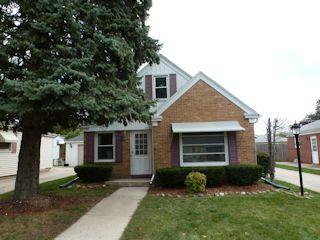 3107 Saint Clair St, Racine, WI 53402