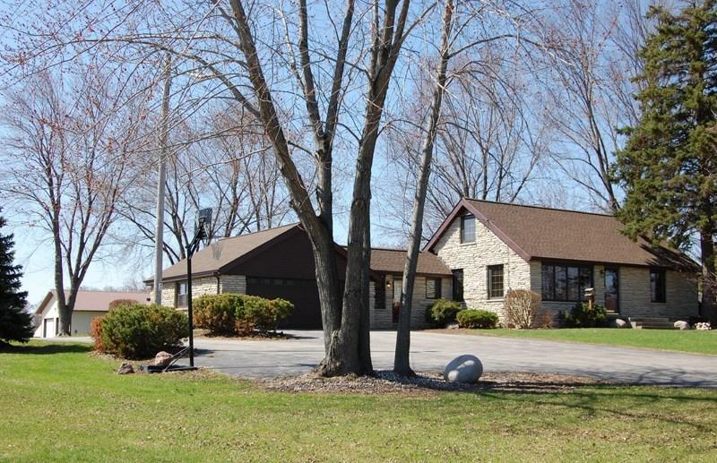 4123 W 6 1/2 Mile Rd, Raymond, WI 53108