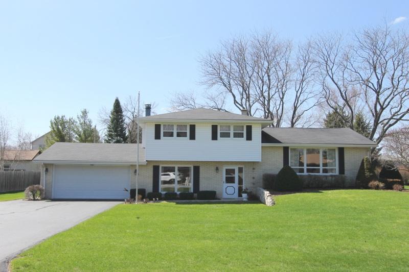 5801 1st Pl, Somers, WI 53144