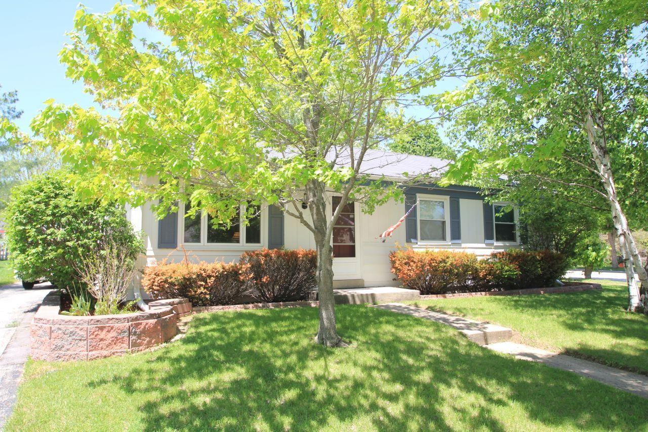 222 Rivera Dr., Waukesha, WI 53189