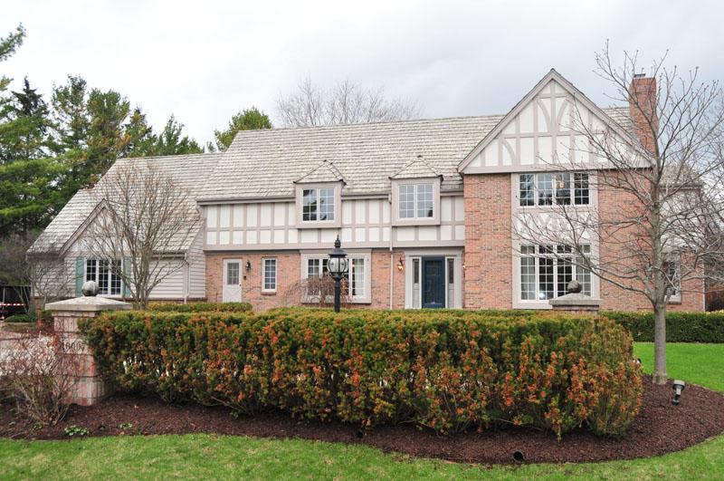 10007 N Otto Rd, Mequon, WI 53092