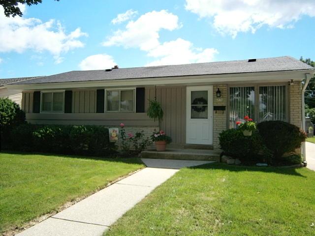 6576 N 51st St., Milwaukee, WI 53223
