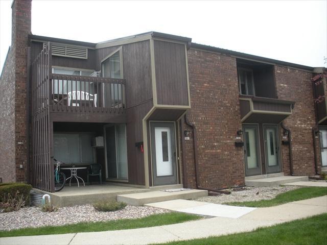 2905 14th Ln, Kenosha, WI 53140