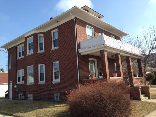 2424 50th St, Kenosha, WI 53140