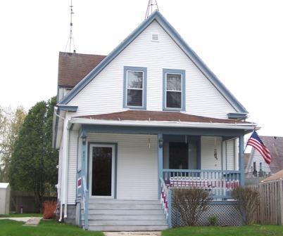 825 Bluff, Sheboygan, WI 53081