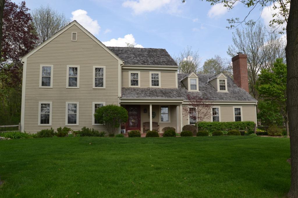 N62W29914 Wayside Ct, Merton, WI 53029