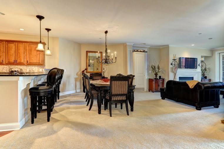 19045 Thomson Dr. #202, Brookfield, WI 53045