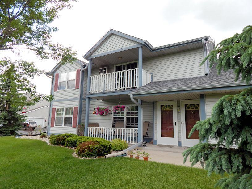 805 Canterberry Ct #C, West Bend, WI 53090