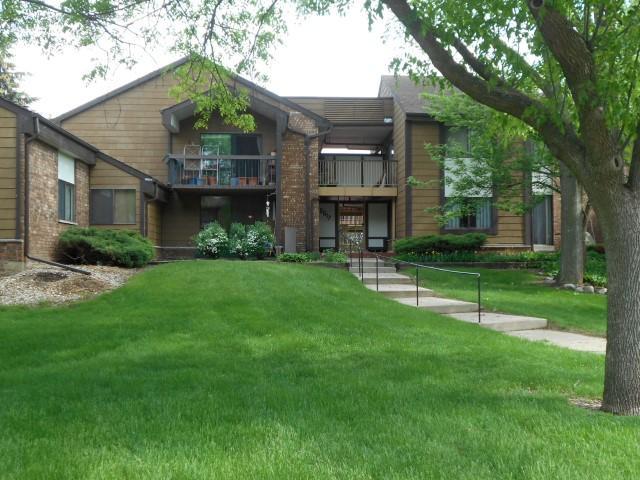 8617 N Servite Dr #209, Milwaukee, WI 53223