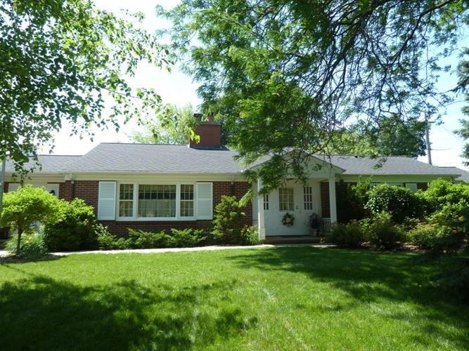 1207 W Sherman Ave, Koshkonong, WI 53538