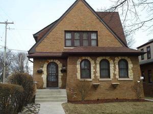 2662 N 70th St. #2664, Wauwatosa, WI 53213