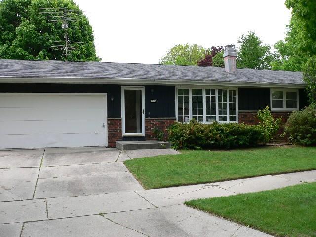 1315 Parkwood Blvd., Sheboygan, WI 53081