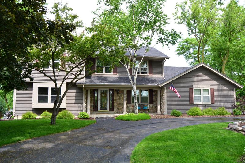 1325 Washington Ct, Brookfield, WI 53045