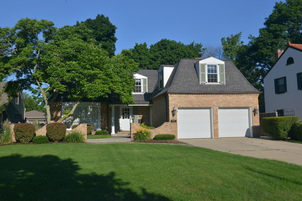 6920 3rd Ave, Kenosha, WI 53143