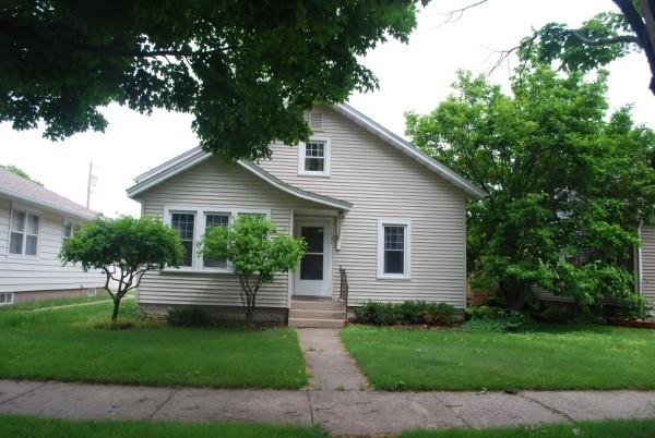 1637 Travis St, La Crosse, WI 54601