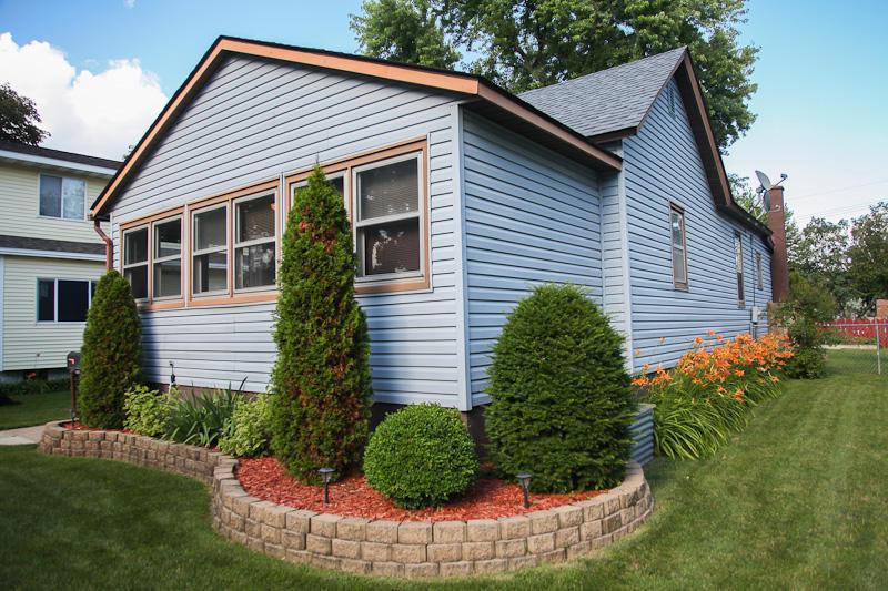 1412 Wood St, La Crosse, WI 54603