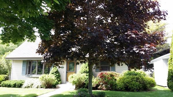 1324 Camelot, Sheboygan, WI 53081