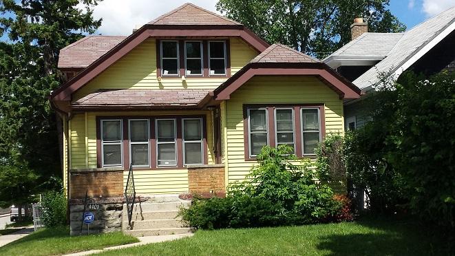 4401 N 37th St, Milwaukee, WI 53209