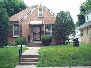 5453 N 41st St, Milwaukee, WI 53209