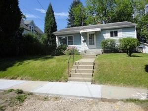 1018 Genesee, Waukesha, WI 53186