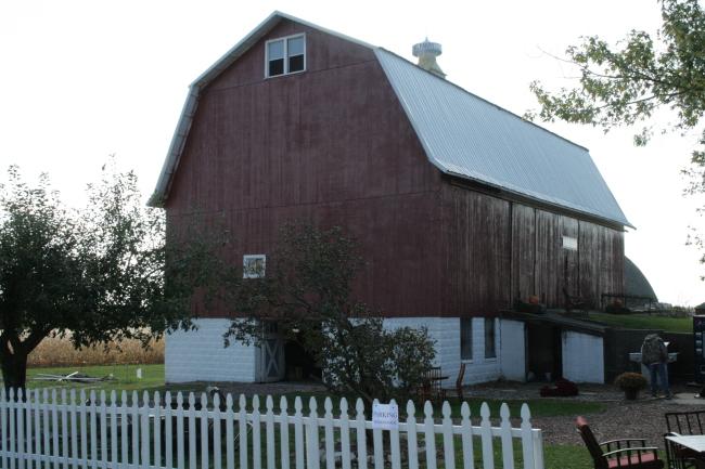 N47W22107 Weyer Rd., Pewaukee, WI 53072