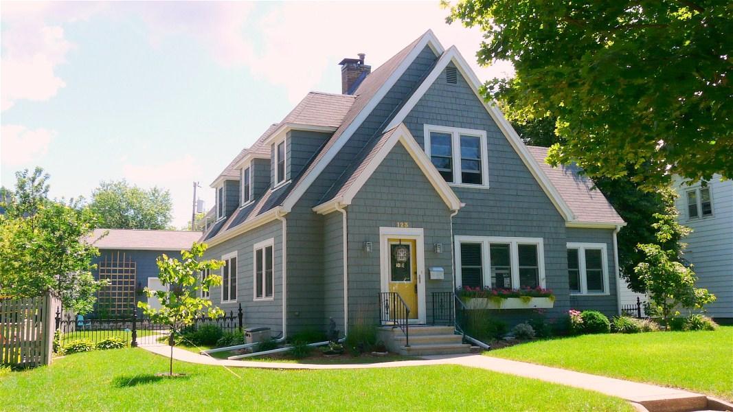 123 S 22nd St., La Crosse, WI 54601