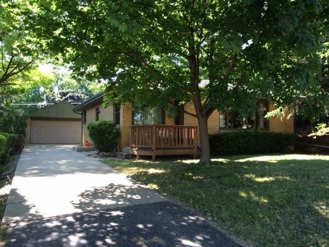 343 N 113th St, Wauwatosa, WI 53226