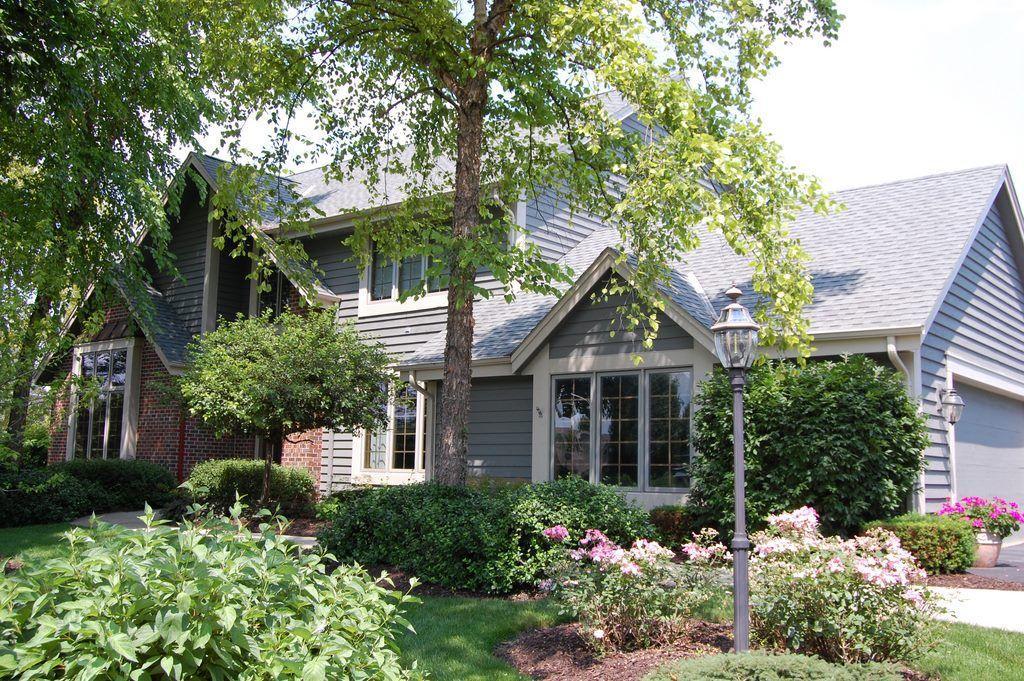 6634 Fieldstone Ct., Caledonia, WI 53402