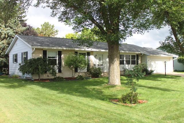 2612 S 32nd St, La Crosse, WI 54601