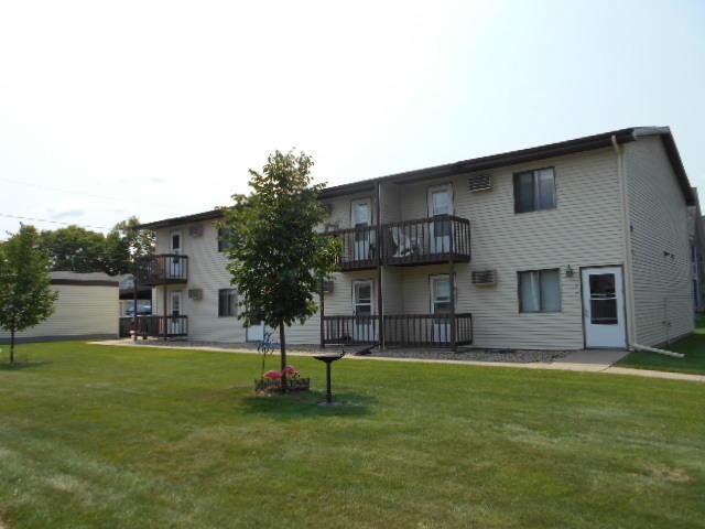 1422 Redfield St, La Crosse, WI 54601