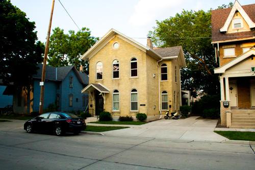 922 S 3rd St. #924, Milwaukee, WI 53204