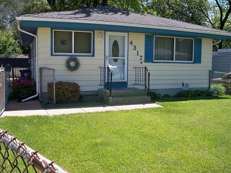 4317 16th St, Racine, WI 53405